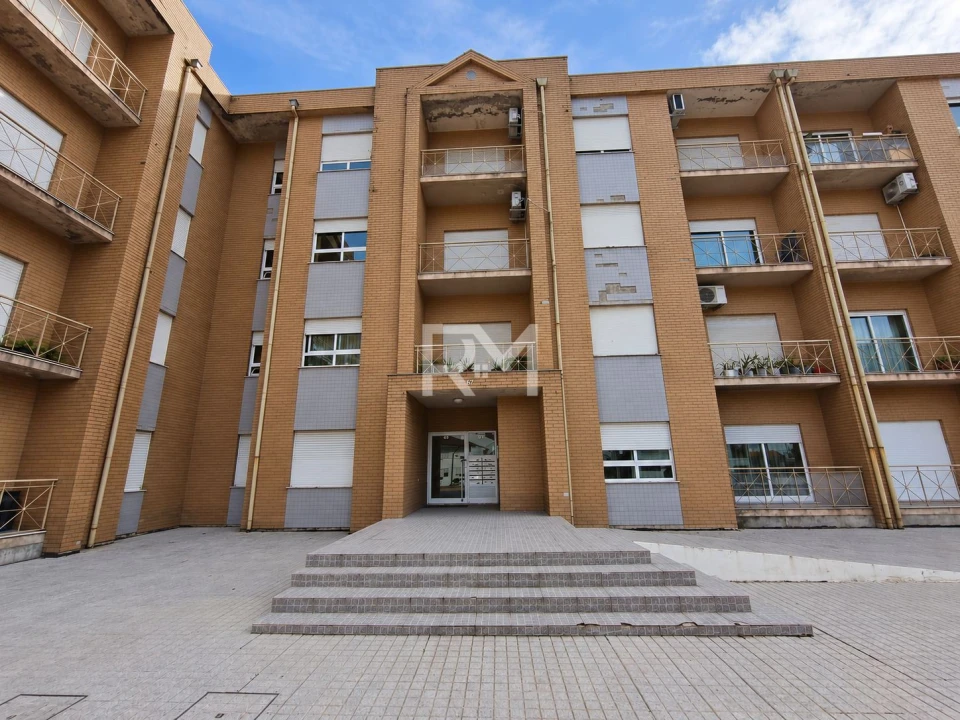 Apartamento T1 para Venda em Baltar Foto 10