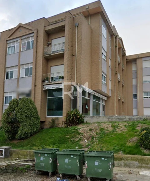 Apartamento T1 para Venda em Baltar