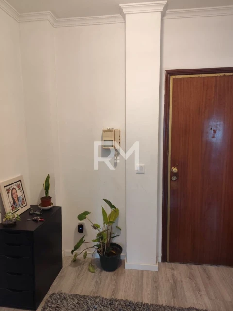 Apartamento T1 para Venda em Baltar