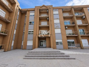 Apartamento T1 para Venda em Baltar