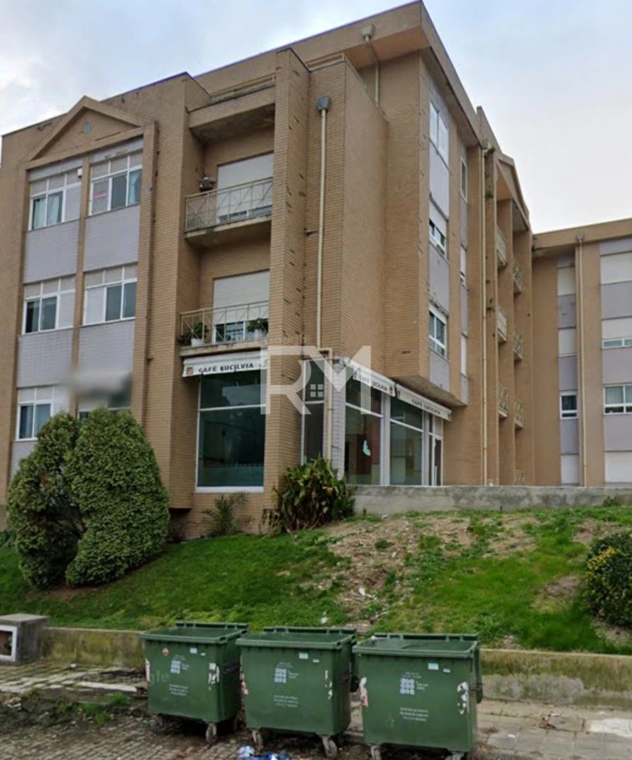 Apartamento T1 para Venda em Baltar Foto 2