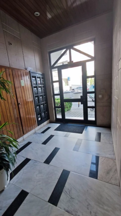 Apartamento T3 para Arrendamento em Mafamude e Vilar do Paraíso