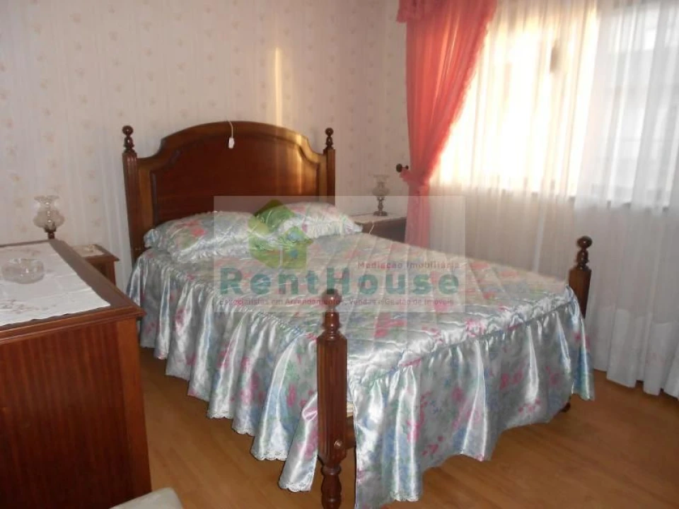 Apartamento T2 para Arrendamento em Buarcos Foto 5