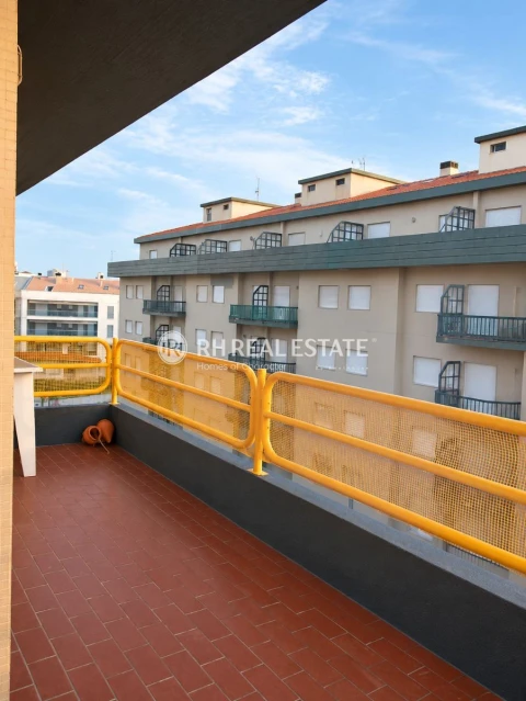 Apartamento T2 para Arrendamento em Buarcos