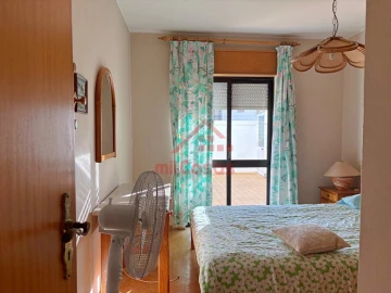 Apartamento T3 para Arrendamento em Silves