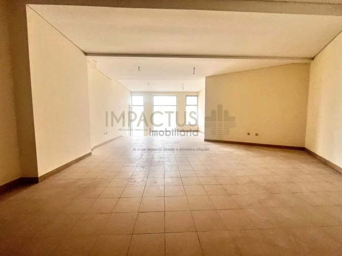 Loja para Venda em Bougado (São Martinho e Santiago) Foto 2