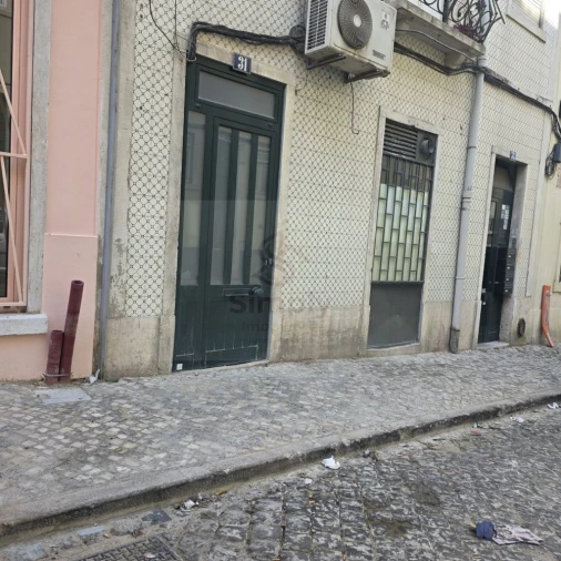 Loja para Arrendamento em Arroios Foto 12