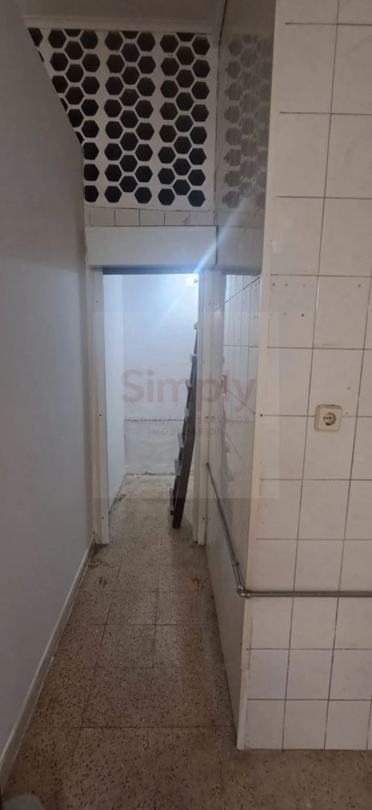 Loja para Arrendamento em Arroios Foto 3