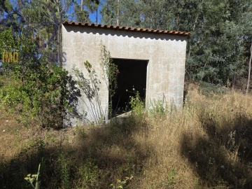 Quinta para Venda em Alferce