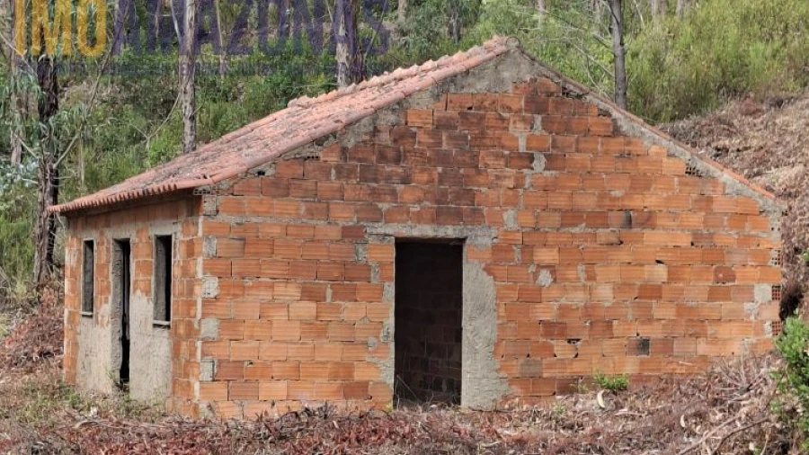 Quinta para Venda em Alferce