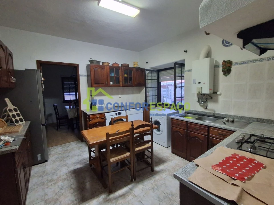 Apartamento T3 para Arrendamento em Castelo Branco Foto 1