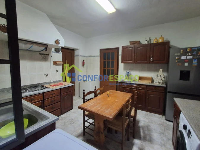 Apartamento T3 para Arrendamento em Castelo Branco Foto 2