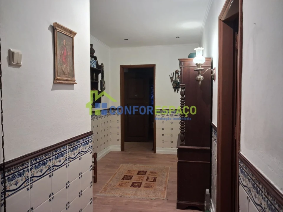 Apartamento T3 para Arrendamento em Castelo Branco Foto 10