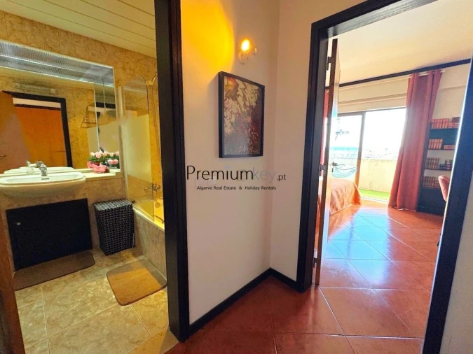 Apartamento T1 para Venda em Albufeira e Olhos de Água Foto 10