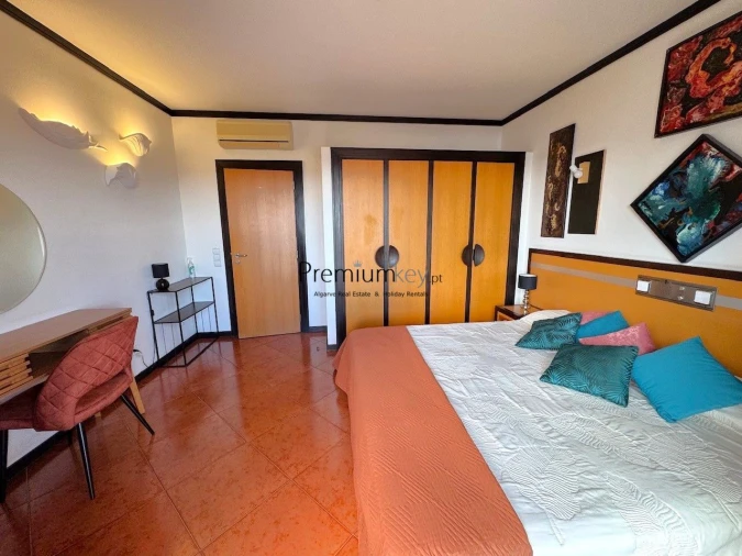 Apartamento T1 para Venda em Albufeira e Olhos de Água Foto 13