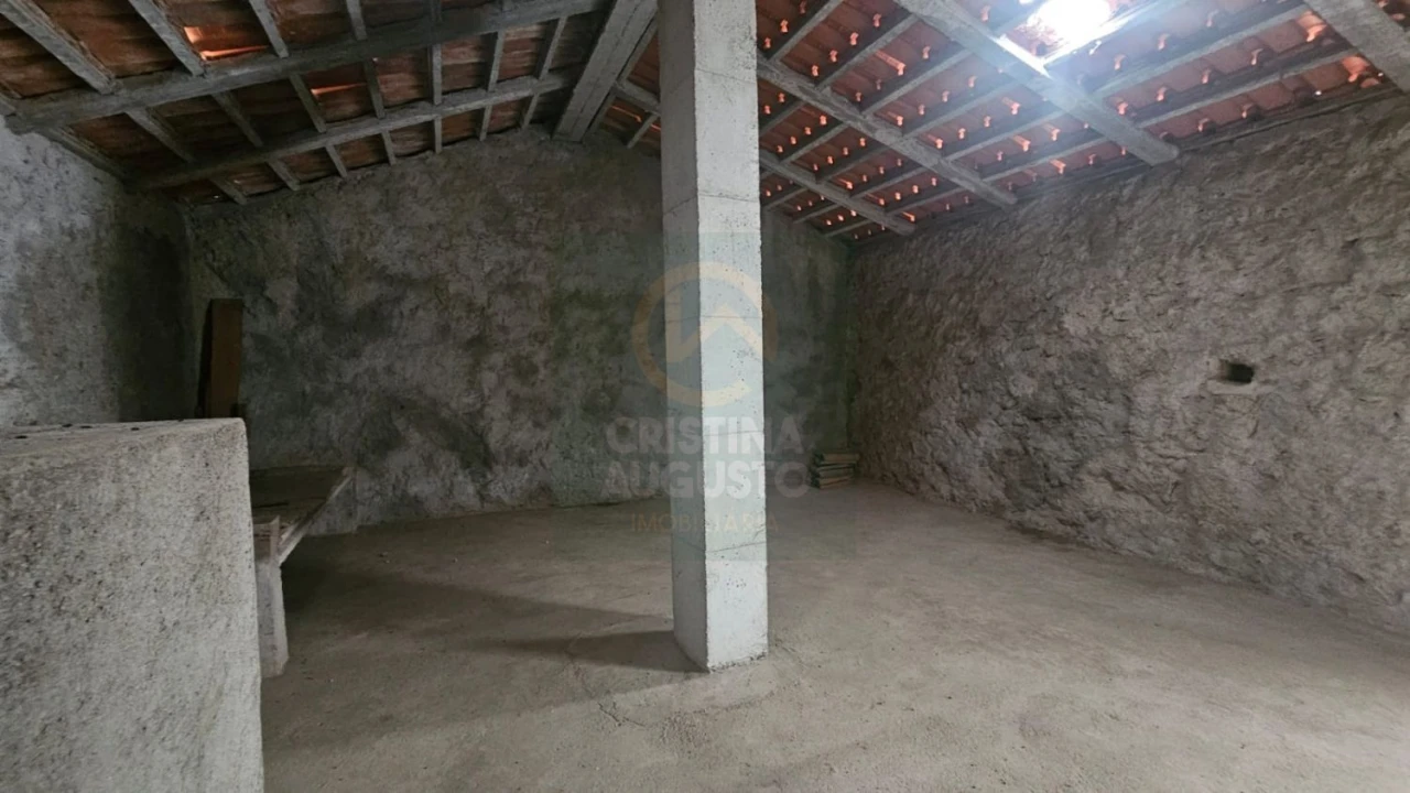 Moradia para Venda em Escalos de Cima e Lousa Foto 3