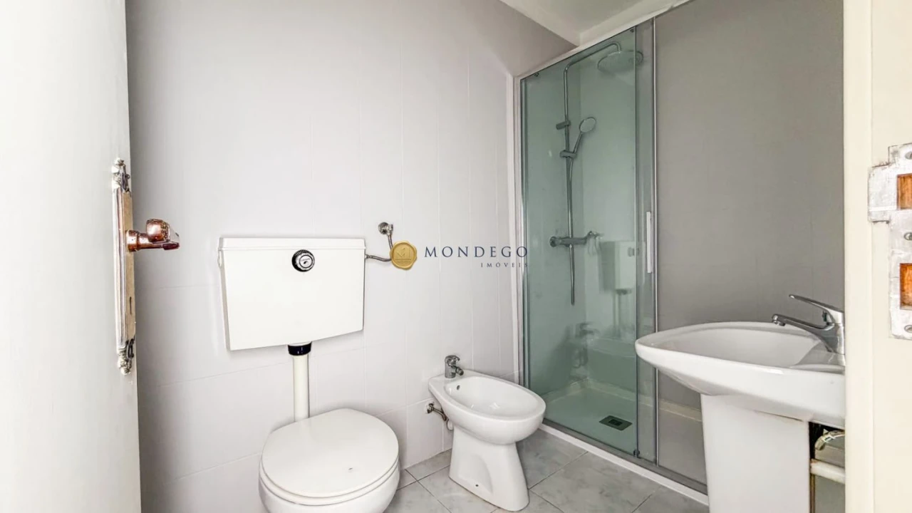 Apartamento T8 para Venda em Cedofeita, Santo Ildefonso, Sé, Miragaia, São Nicolau e Vitória Foto 22