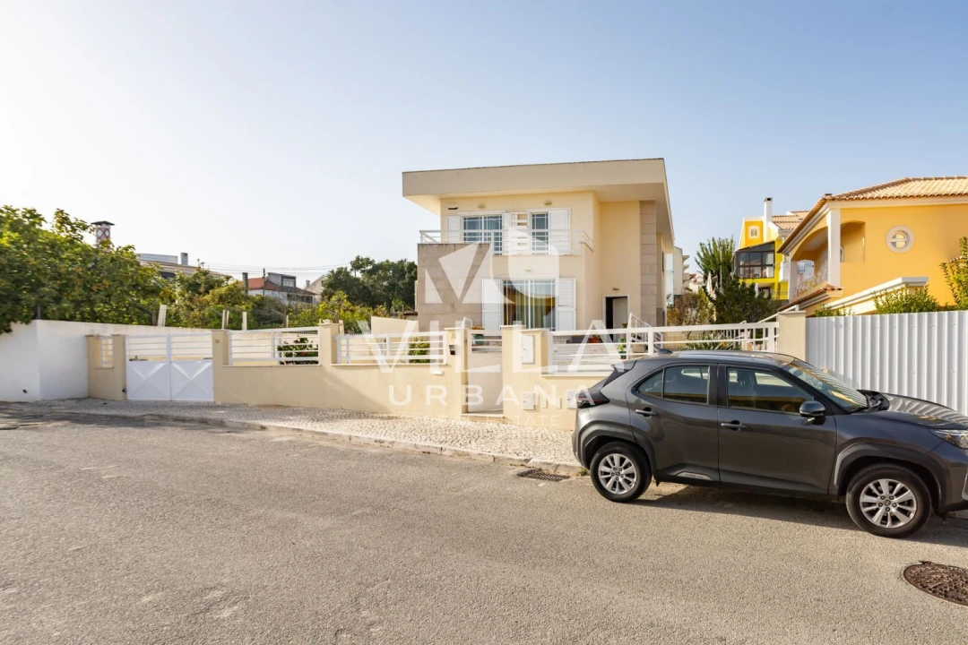 Moradia T3 para Venda em Charneca de Caparica e Sobreda Foto 4
