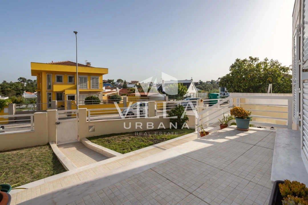 Moradia T3 para Venda em Charneca de Caparica e Sobreda Foto 9
