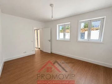 Apartamento T2 para Venda em Santo Tirso, Couto (Santa Cristina e São Miguel) e Burgães