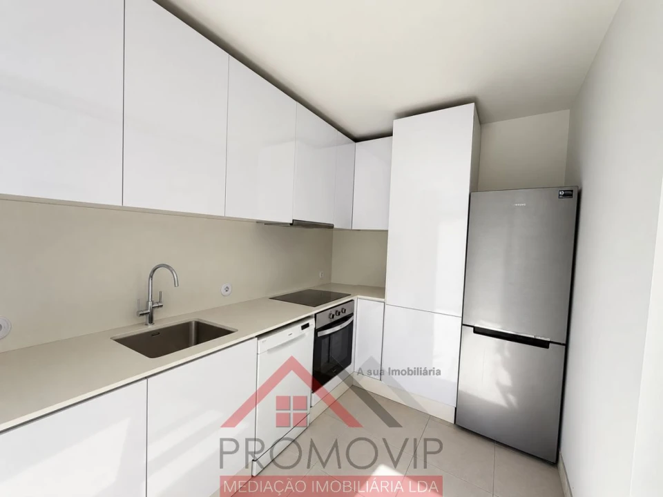 Apartamento T2 para Venda em Santo Tirso, Couto (Santa Cristina e São Miguel) e Burgães Foto 3