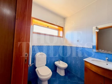 Apartamento T4 para Arrendamento em Termas de São Vicente