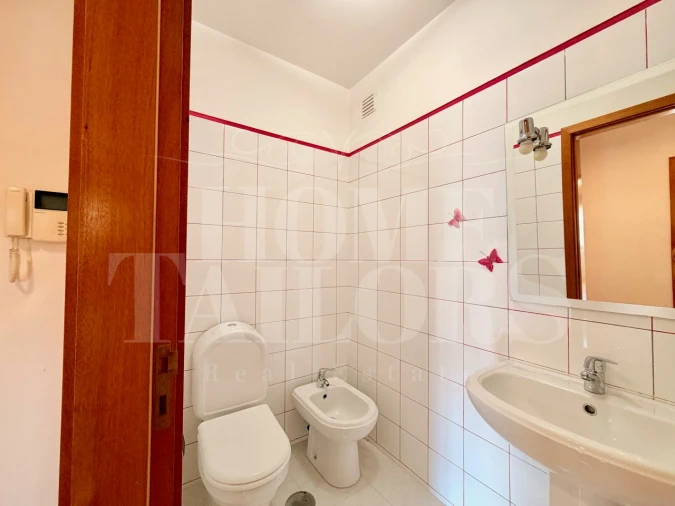 Apartamento T4 para Arrendamento em Termas de São Vicente Foto 13