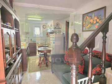 Moradia T1 para Venda em Pernes