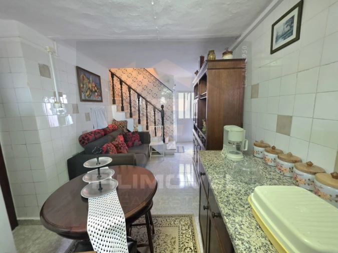 Moradia T1 para Venda em Pernes Foto 3