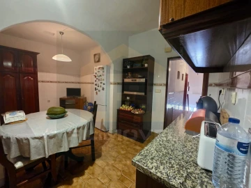 Moradia T2 para Venda em Pernes
