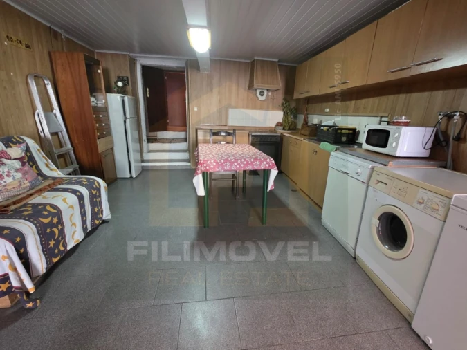 Moradia T2 para Venda em Pernes Foto 11