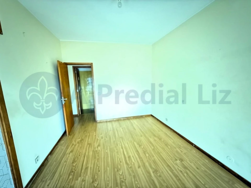 Apartamento T2 para Venda em Cedofeita, Santo Ildefonso, Sé, Miragaia, São Nicolau e Vitória Foto 5