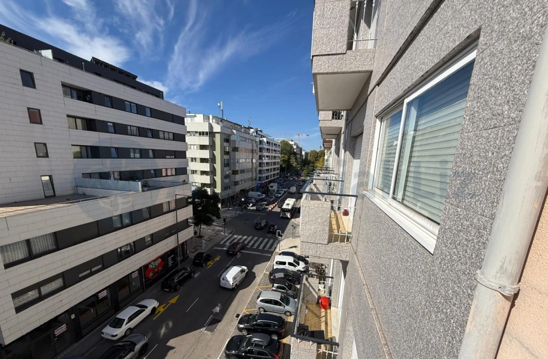 Apartamento T2 para Venda em Cedofeita, Santo Ildefonso, Sé, Miragaia, São Nicolau e Vitória Foto 16