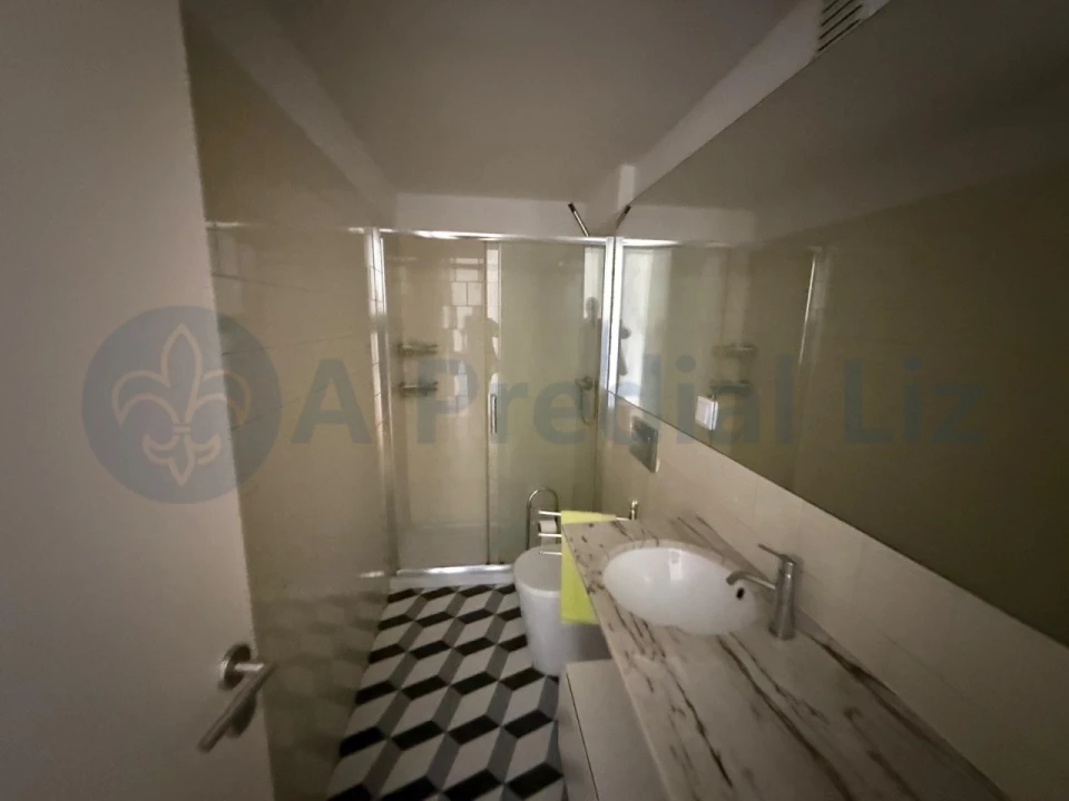 Apartamento T1 para Venda em Cedofeita, Santo Ildefonso, Sé, Miragaia, São Nicolau e Vitória Foto 10