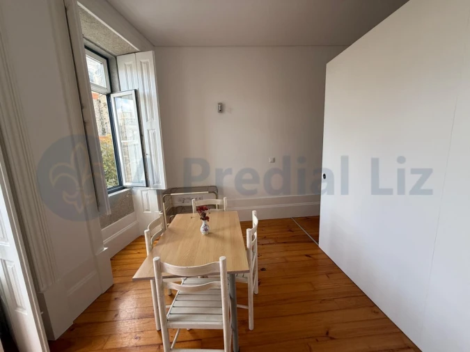 Apartamento T1 para Venda em Cedofeita, Santo Ildefonso, Sé, Miragaia, São Nicolau e Vitória Foto 5