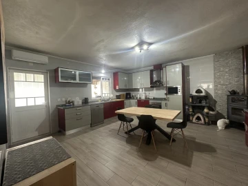 Moradia T4 para Venda em Pego