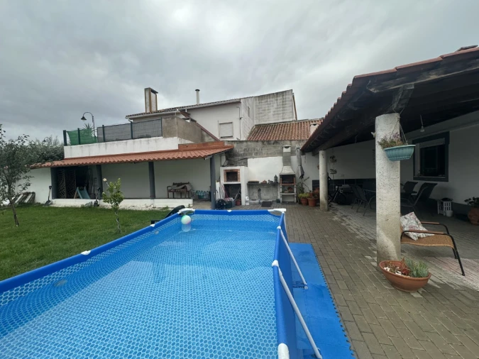 Moradia T4 para Venda em Pego Foto 9