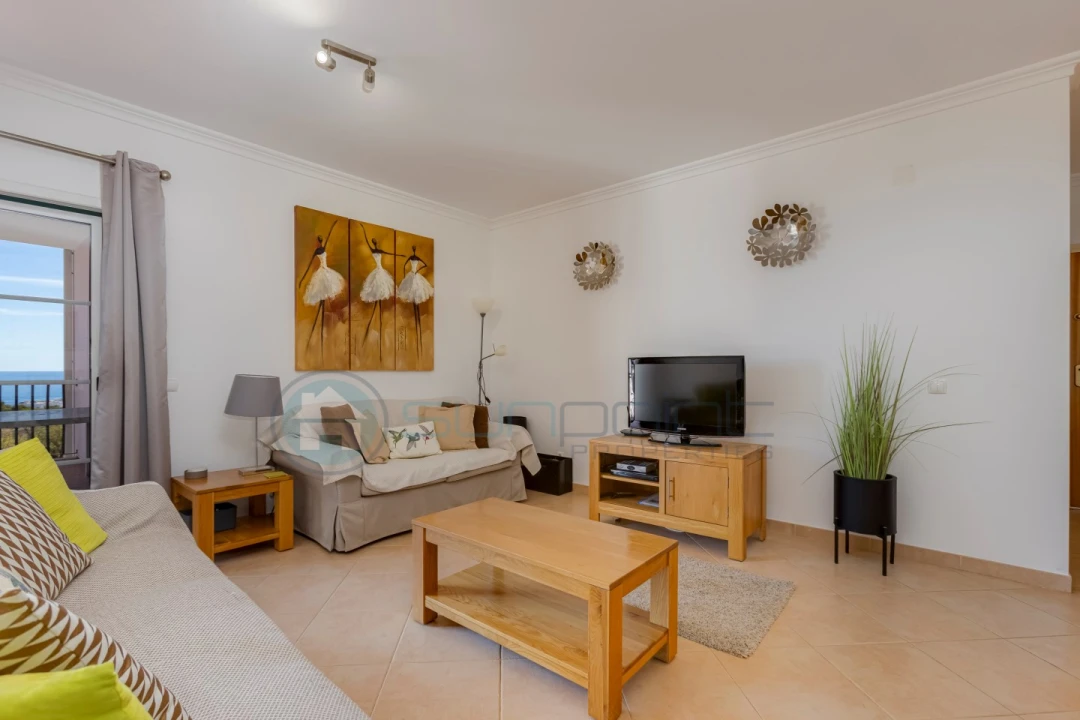 Apartamento T2 para Venda em Luz Foto 3