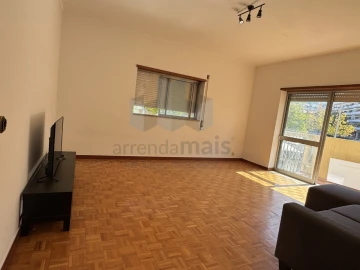 Apartamento T3 para Venda em Santo Antonio dos Olivais