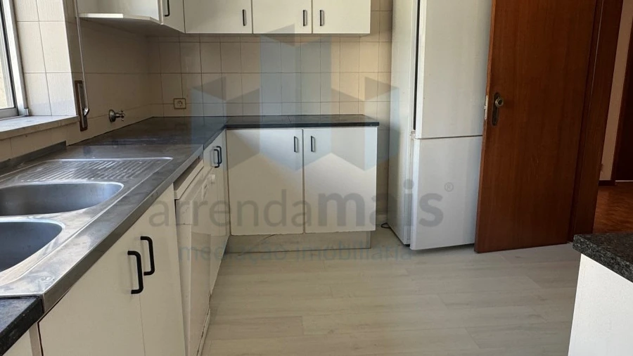 Apartamento T3 para Venda em Santo Antonio dos Olivais