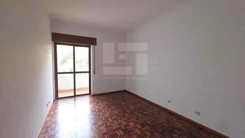 Apartamento T2 para Venda em Cacém e São Marcos