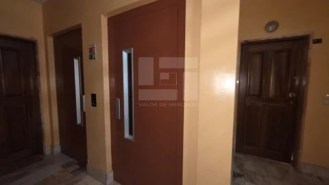Apartamento T2 para Venda em Cacém e São Marcos