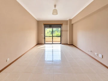 Apartamento T2 para Venda em Cacém e São Marcos