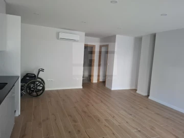 Apartamento T2 para Venda em Cavernães