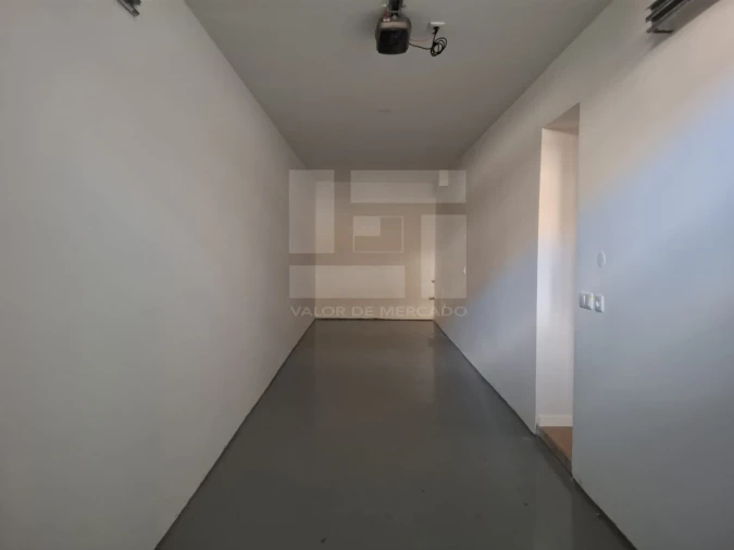 Apartamento T2 para Venda em Cavernães Foto 21