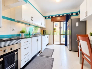 Apartamento T3 para Venda em Portimão
