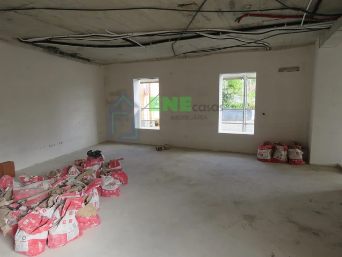 Moradia T3 para Venda em Santa Maria, São Pedro e Matacães Foto 7