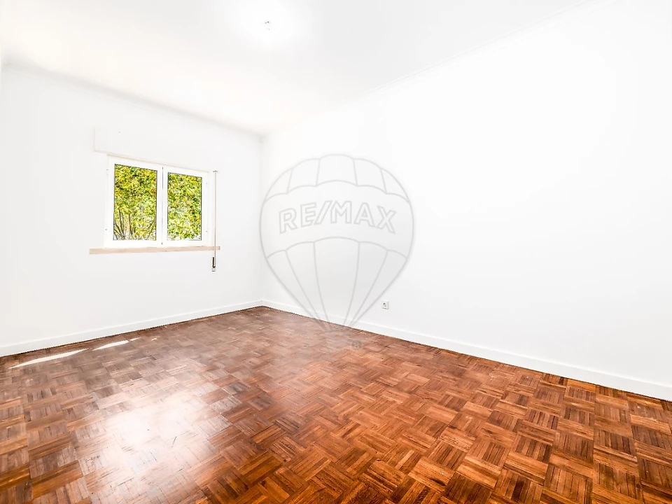 Apartamento T2 para Arrendamento em Castanheira do Ribatejo e Cachoeiras Foto 19
