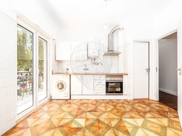 Apartamento T2 para Arrendamento em Castanheira do Ribatejo e Cachoeiras