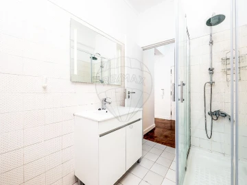 Apartamento T2 para Arrendamento em Castanheira do Ribatejo e Cachoeiras